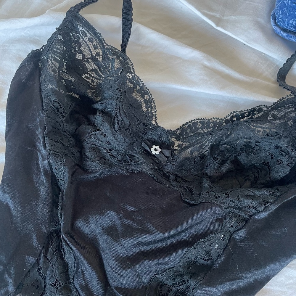 Gorgeous lace bodysuit black